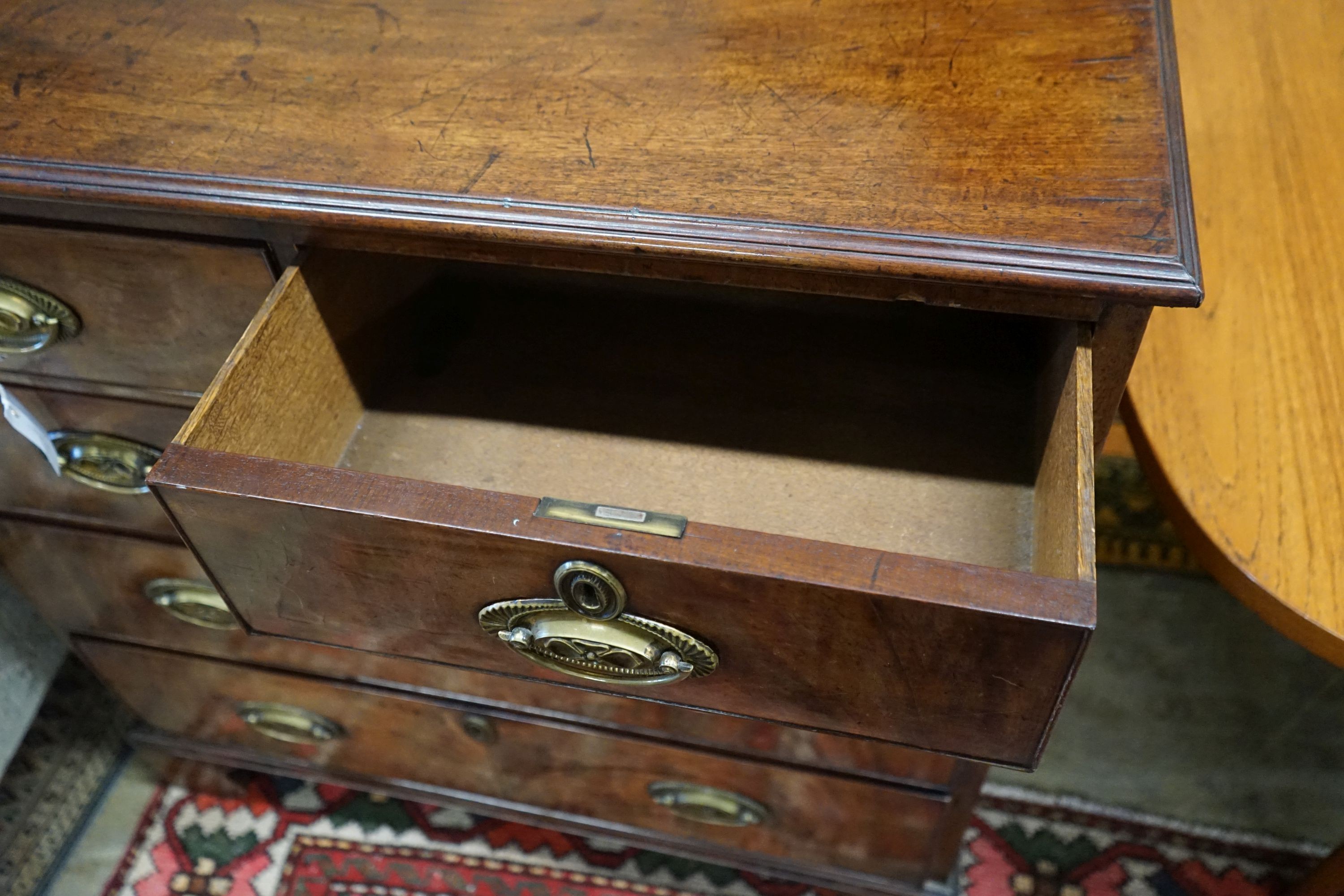 A George IV mahogany chest, width 100cm, depth 50cm, height 104cm